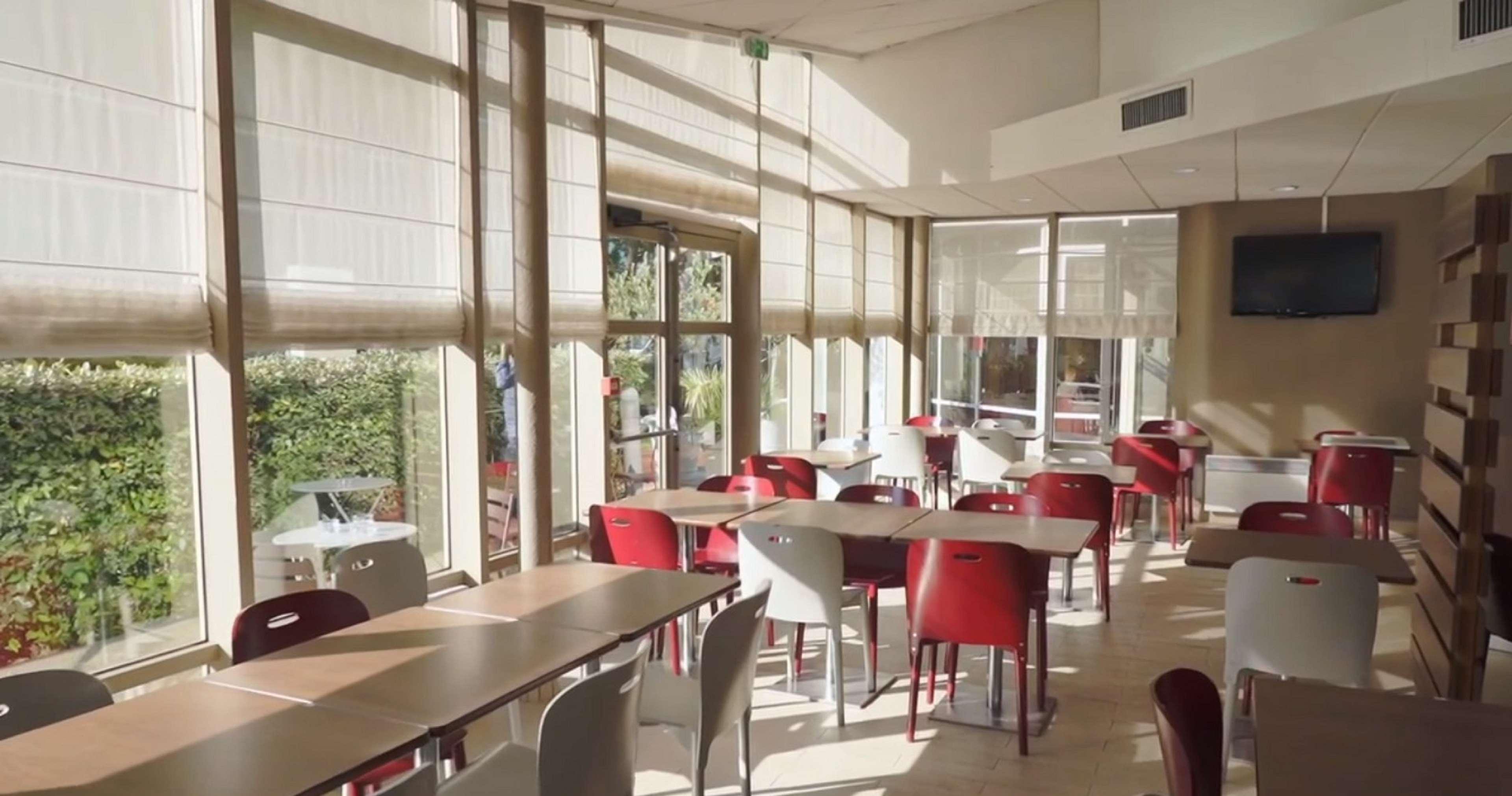 Campanile Paris Ouest - Gennevilliers Barbanniers Hotel Exterior foto